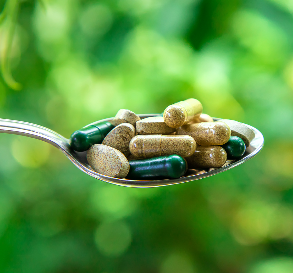 Vitamins & Supplements